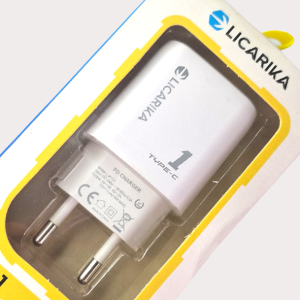 Licarika putni zidni punjač / adapter USB Type C 18W
