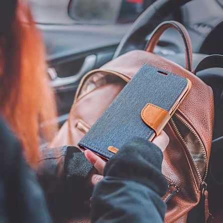 Canvas preklopna maskica za Samsung Galaxy A55 - Plava 245320
