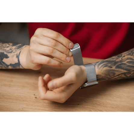 Forcell magnetni čelični remen za Apple Watch 38 / 40 / 41 mm – plavi 260693