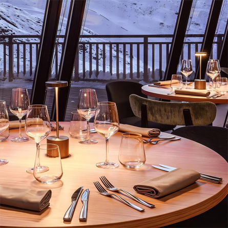 Premium LED stolna lampa na dodir - bakrena 262067