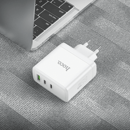 HOCO zidni strujni adapter PD QC GaN - 1x USB - 2x Type C utor (65W) - bijeli 247199