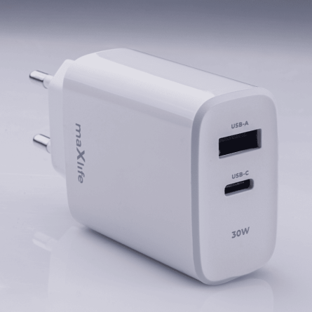 Maxlife zidni punjač PD QC - USB + Type C - 30W 243081