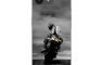 Silikonska Maskica za iPhone 16e - Motorcycle 250375